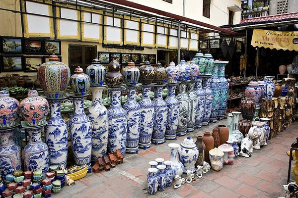 Bat Trang - le célèbre village des porcelaines et de la céramique
